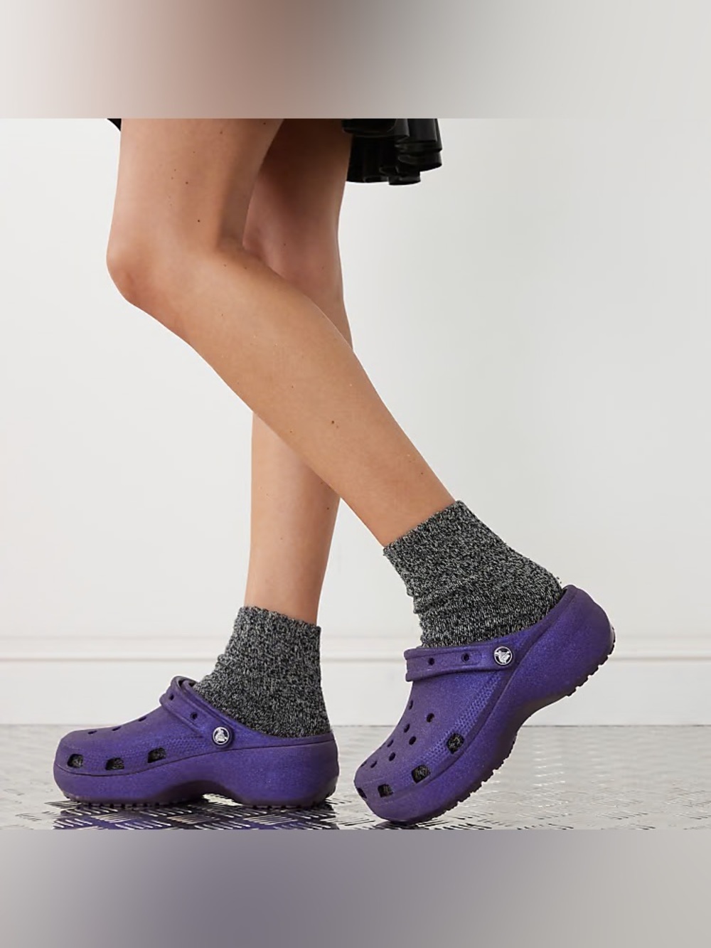 Crocs classic platform glitter clog in purple Size 6